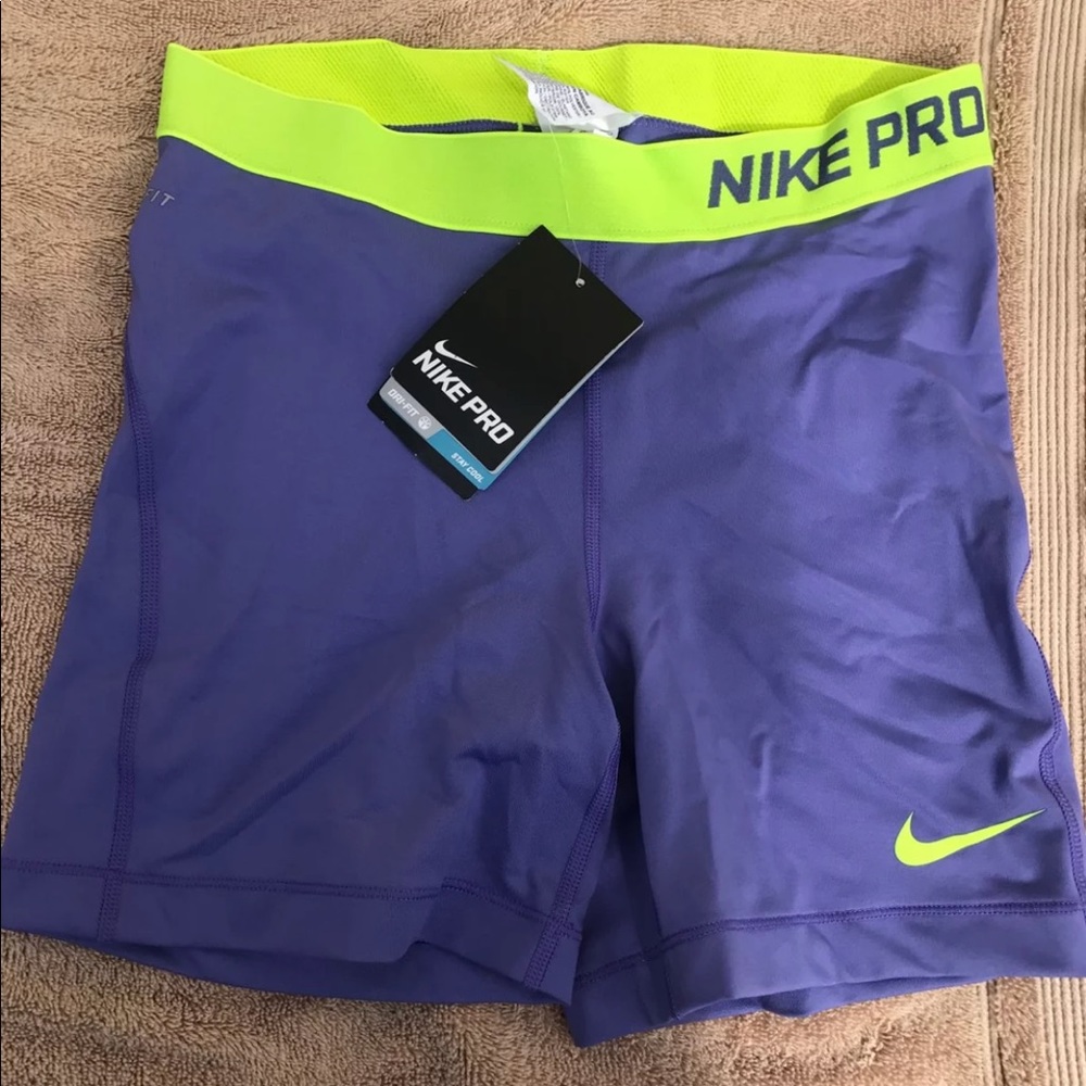 NWT NIKE PRO SPANDEX SHORTS. Price firm
